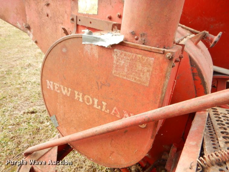 image for item FA9992 New Holland 351 feed mixer