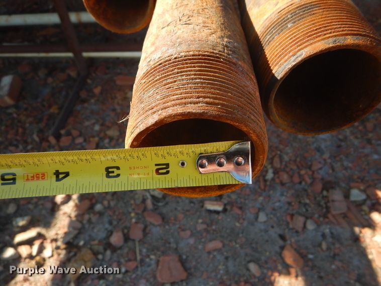 image for item FG9876 Oilfield pipe and sucker rods