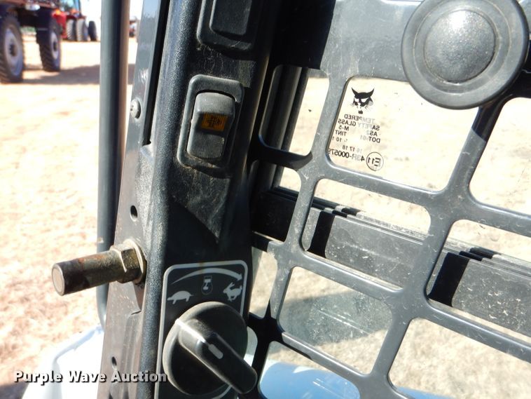 image for item FG9886 2013 Bobcat S770 skid steer