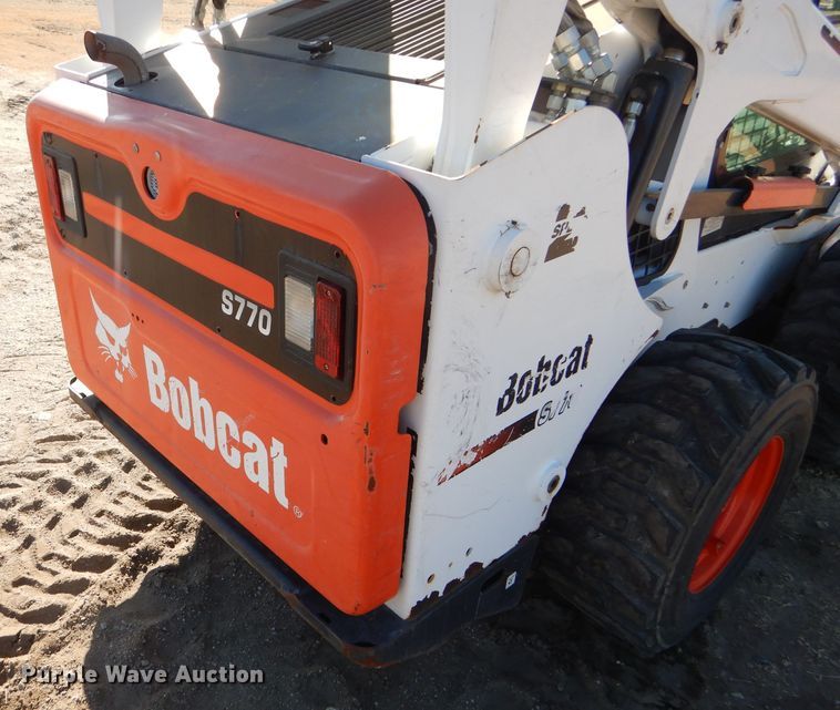 image for item FG9886 2013 Bobcat S770 skid steer