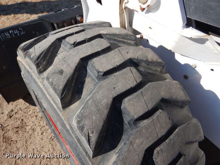 image for item FG9886 2013 Bobcat S770 skid steer