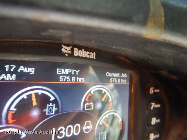 image for item FG9886 2013 Bobcat S770 skid steer