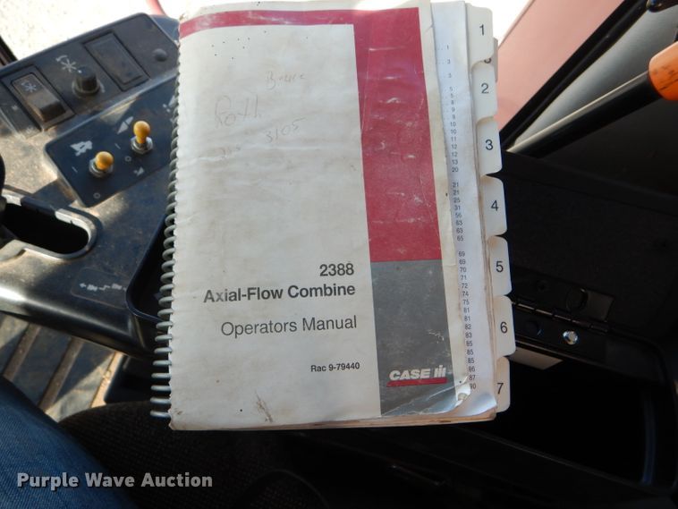 image for item FG9888 1998 Case IH 2388 combine