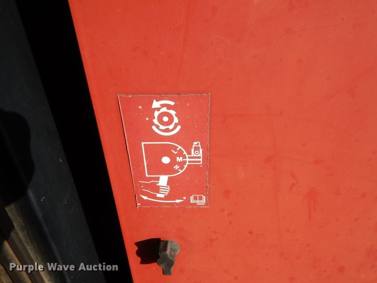 image for item FG9888 1998 Case IH 2388 combine