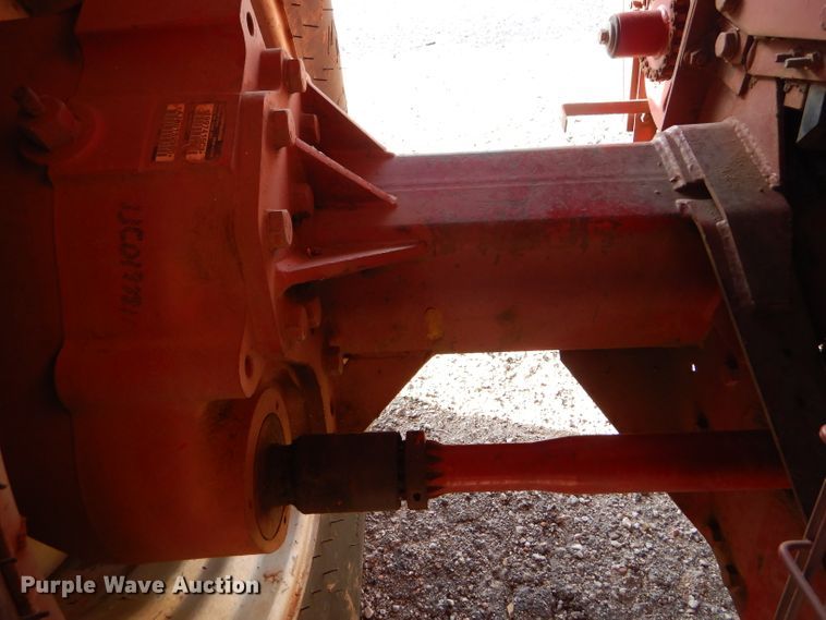 image for item FG9888 1998 Case IH 2388 combine