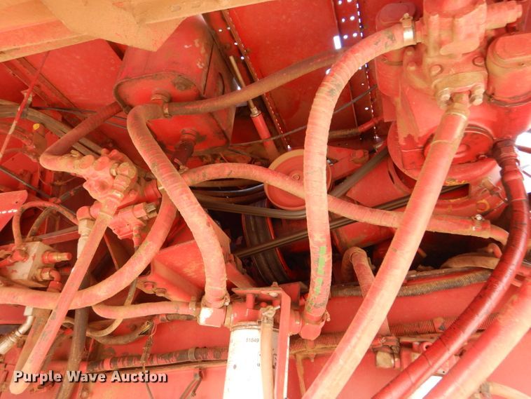 image for item FG9888 1998 Case IH 2388 combine