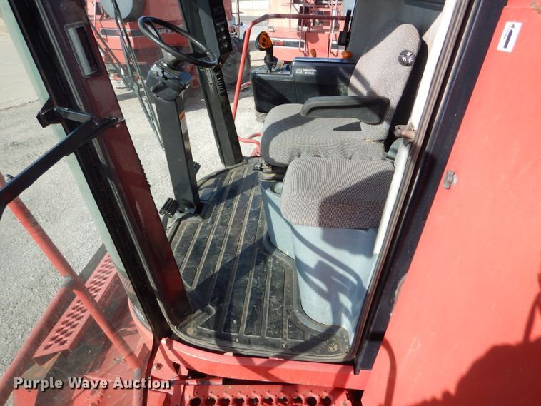 image for item FG9889 1996 Case IH 2188 combine