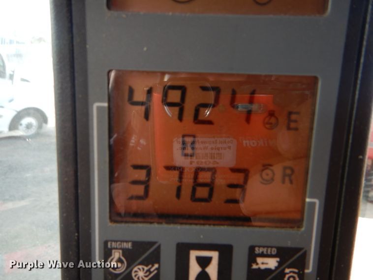 image for item FG9889 1996 Case IH 2188 combine