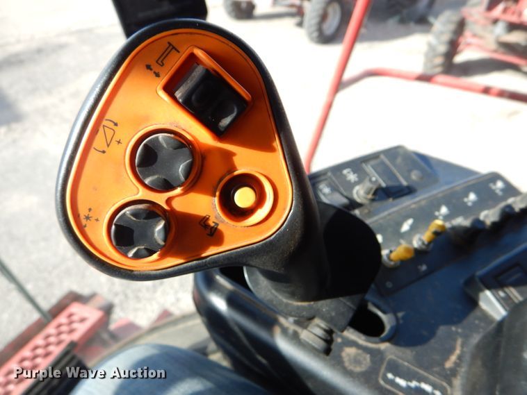 image for item FG9889 1996 Case IH 2188 combine