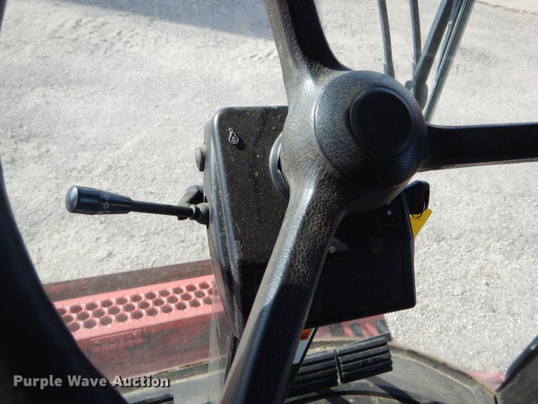 image for item FG9889 1996 Case IH 2188 combine