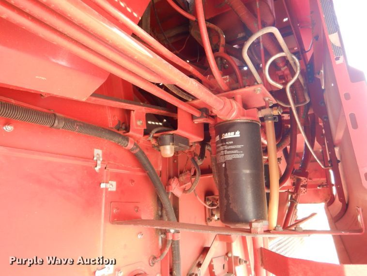 image for item FG9889 1996 Case IH 2188 combine