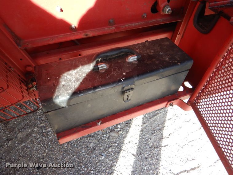 image for item FG9889 1996 Case IH 2188 combine