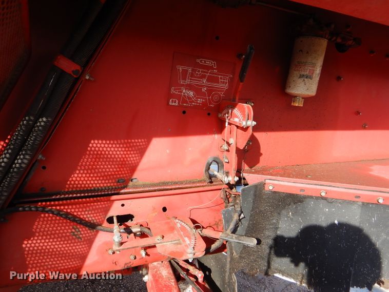 image for item FG9889 1996 Case IH 2188 combine