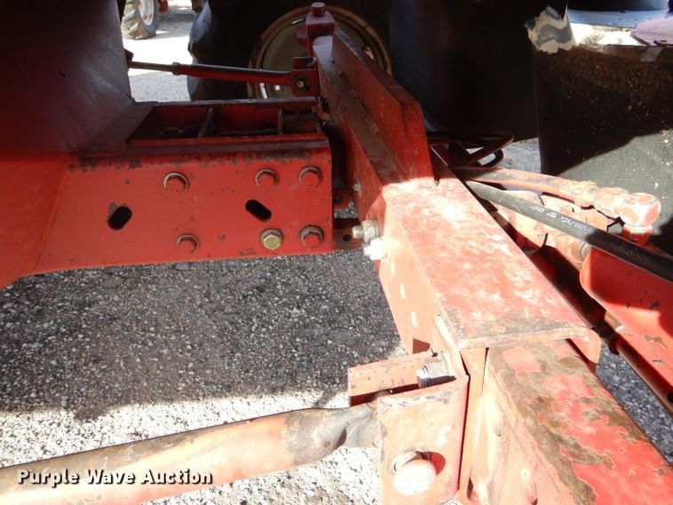 image for item FG9889 1996 Case IH 2188 combine