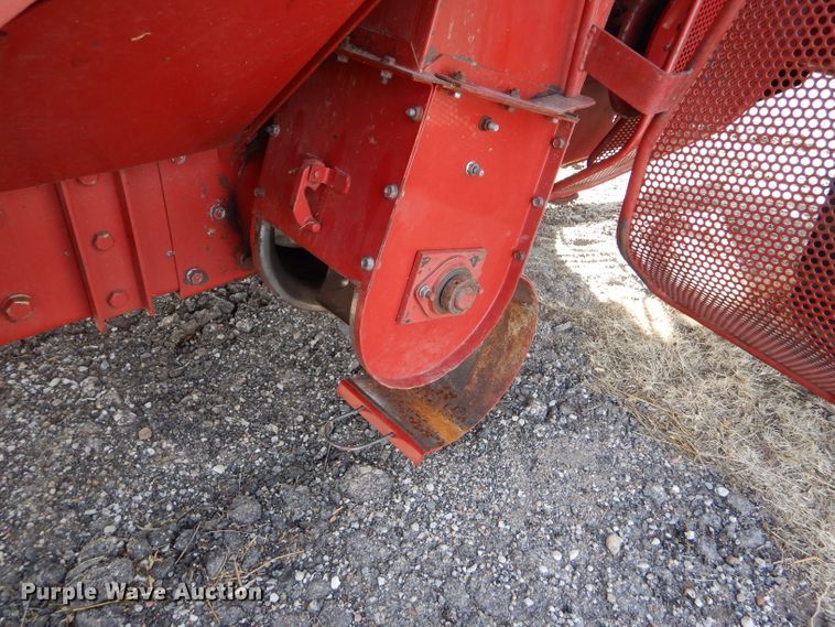 image for item FG9889 1996 Case IH 2188 combine