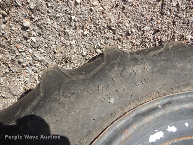 image for item FG9889 1996 Case IH 2188 combine