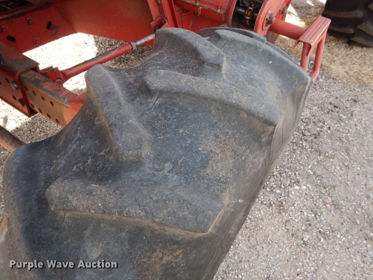 image for item FG9889 1996 Case IH 2188 combine
