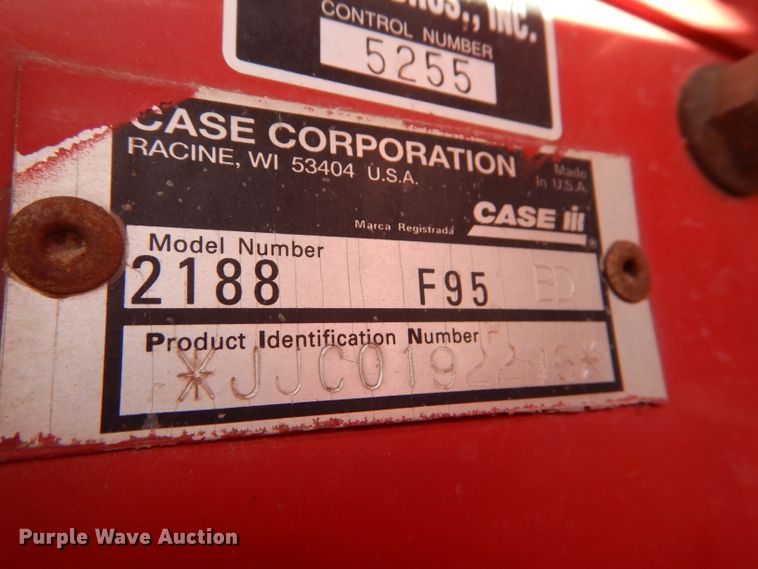 image for item FG9889 1996 Case IH 2188 combine