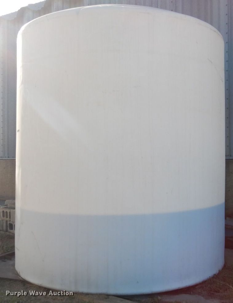 image for item FU9011 Poly tank