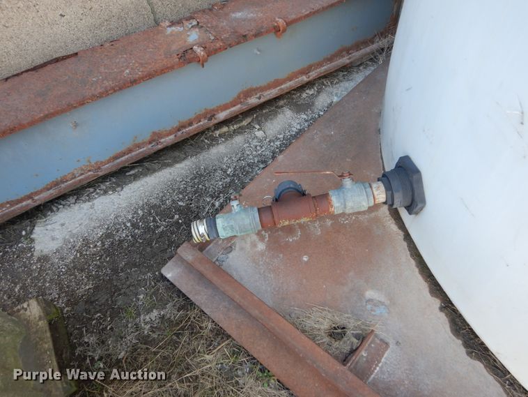 image for item FU9011 Poly tank