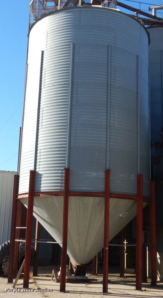 image for item FU9012 Steel bulk bin