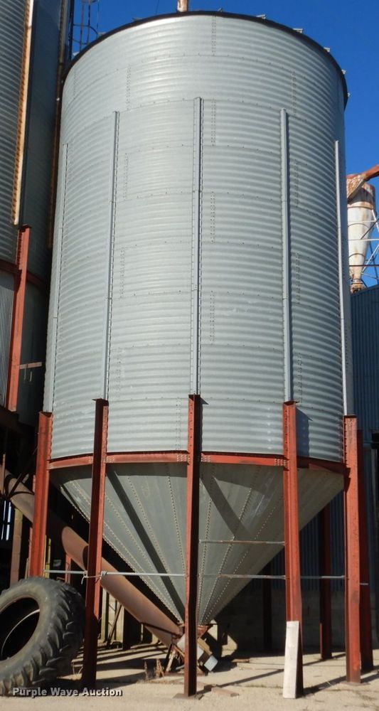 image for item FU9012 Steel bulk bin