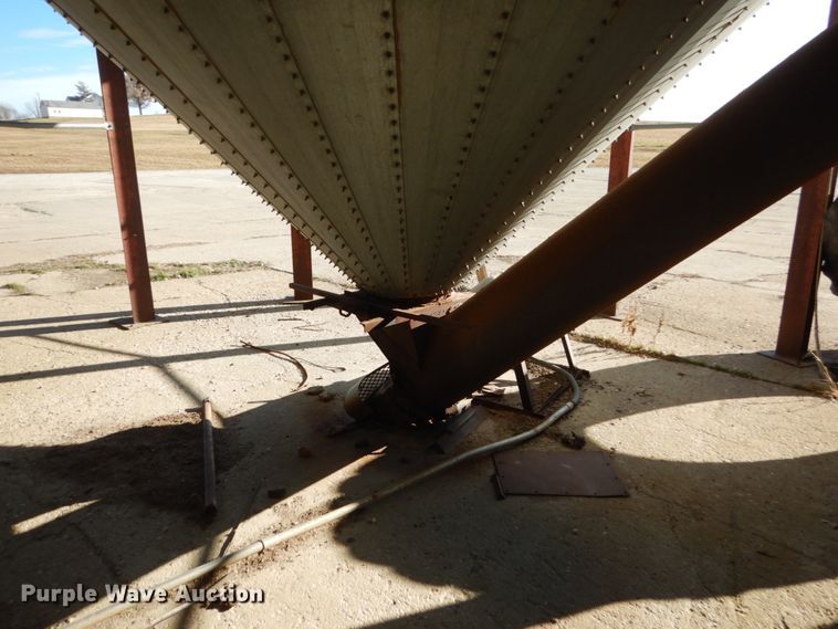 image for item FU9012 Steel bulk bin