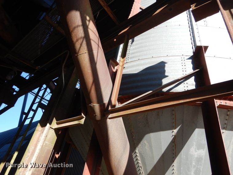 image for item FU9012 Steel bulk bin