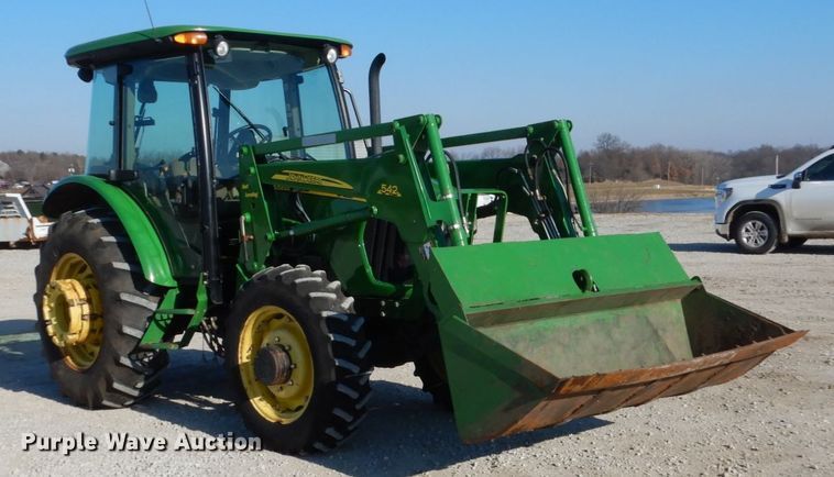 image for item FU9053 2005 John Deere 5425 MFWD tractor