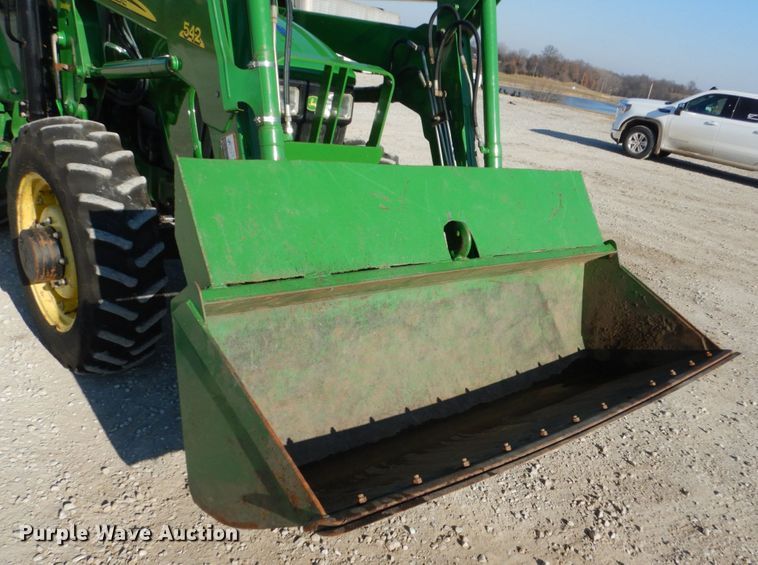 image for item FU9053 2005 John Deere 5425 MFWD tractor