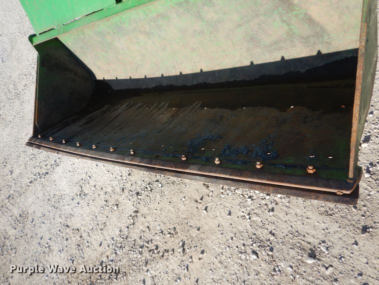 image for item FU9053 2005 John Deere 5425 MFWD tractor