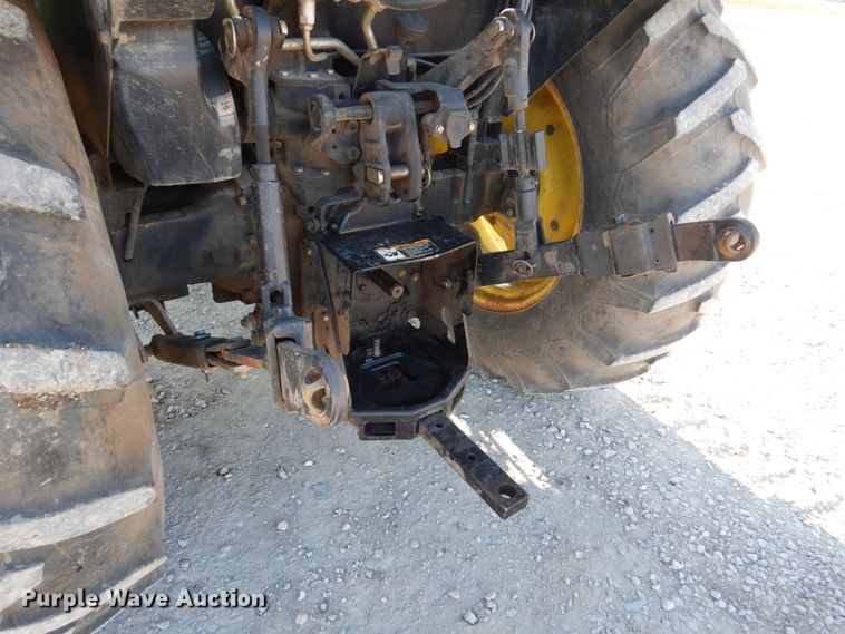 image for item FU9053 2005 John Deere 5425 MFWD tractor
