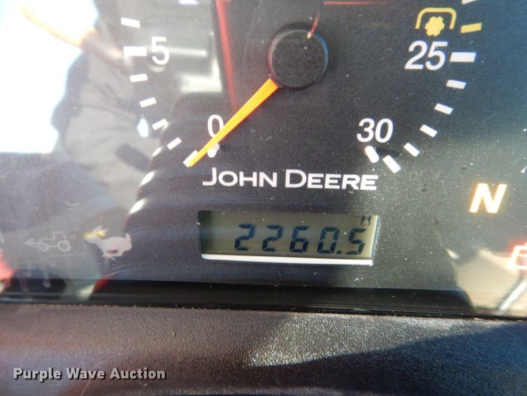 image for item FU9053 2005 John Deere 5425 MFWD tractor