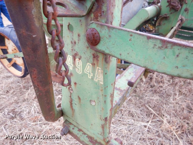 image for item GB9512 John Deere 494A planter