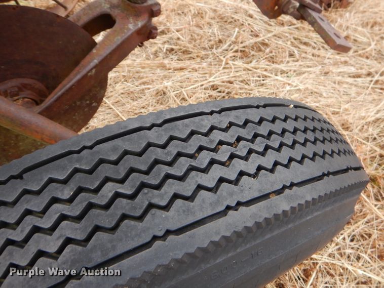 image for item GB9513 Three bottom plow