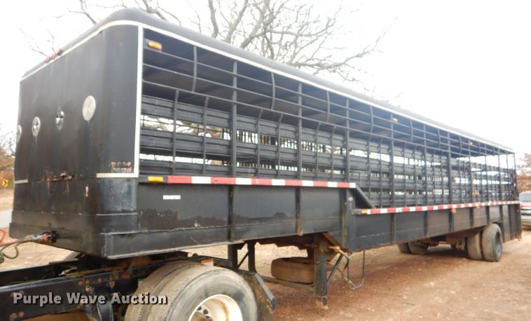 image for item GB9527 Shop built livestock trailer