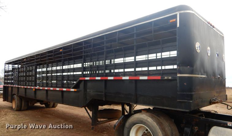 image for item GB9527 Shop built livestock trailer
