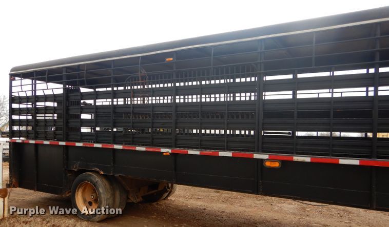 image for item GB9527 Shop built livestock trailer