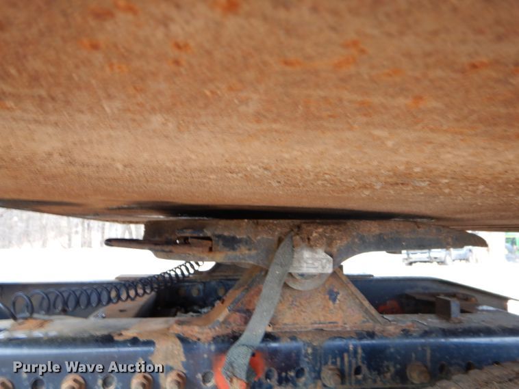 image for item GB9527 Shop built livestock trailer