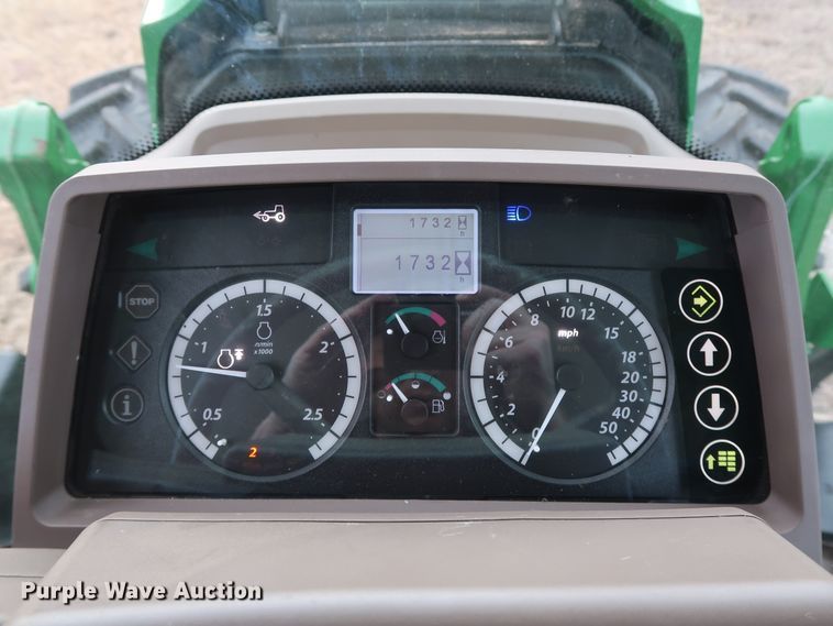 image for item GD9937 2014 John Deere 6125M MFWD tractor