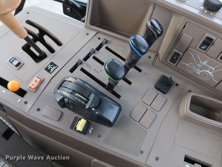 image for item GD9937 2014 John Deere 6125M MFWD tractor