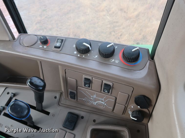 image for item GD9937 2014 John Deere 6125M MFWD tractor