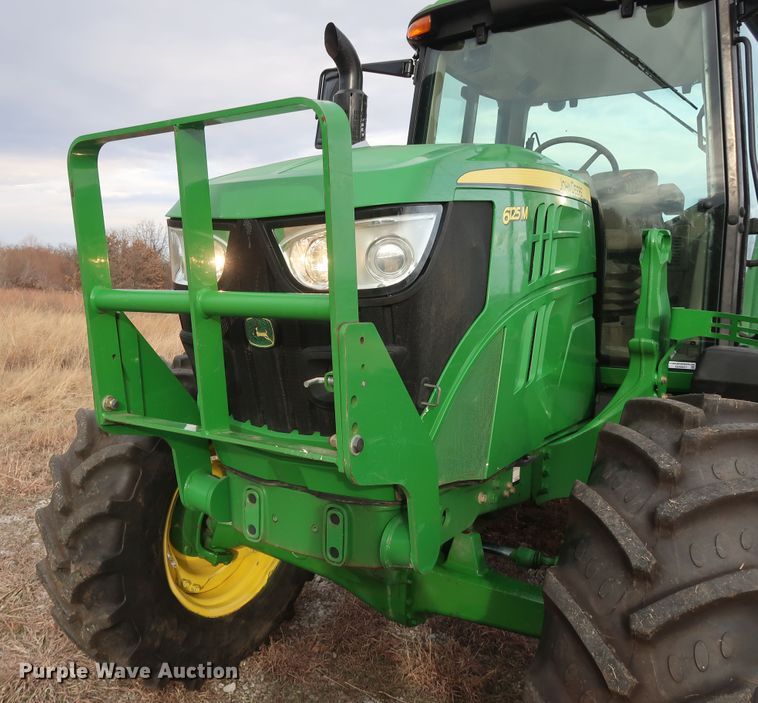 image for item GD9937 2014 John Deere 6125M MFWD tractor
