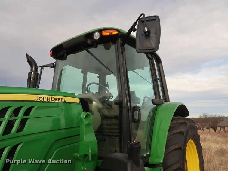 image for item GD9937 2014 John Deere 6125M MFWD tractor