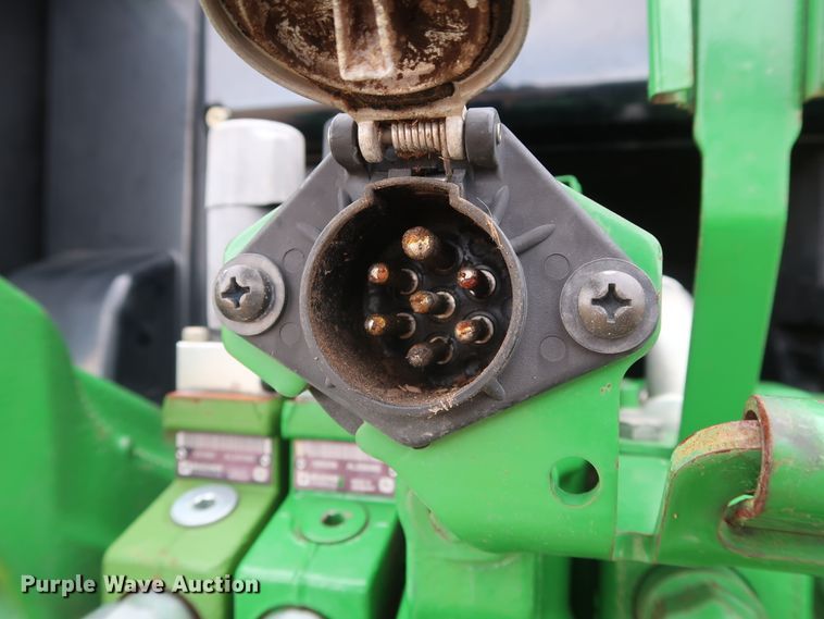 image for item GD9937 2014 John Deere 6125M MFWD tractor