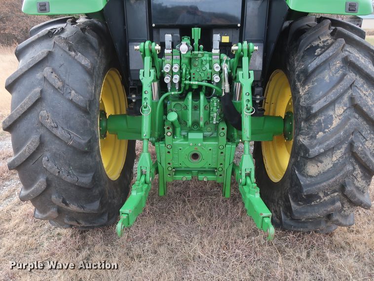 image for item GD9937 2014 John Deere 6125M MFWD tractor