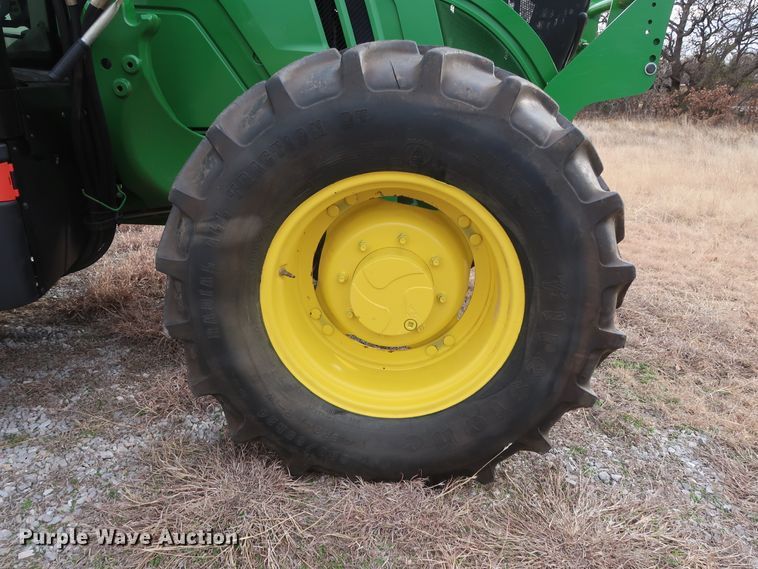 image for item GD9937 2014 John Deere 6125M MFWD tractor