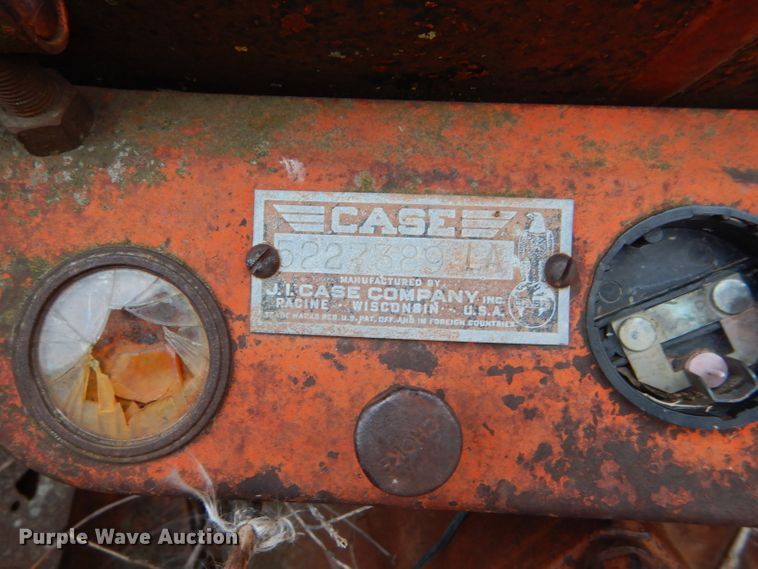 image for item GE9536 1948 Case LA tractor