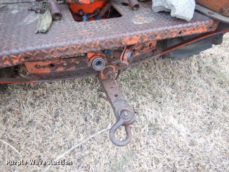 image for item GE9536 1948 Case LA tractor