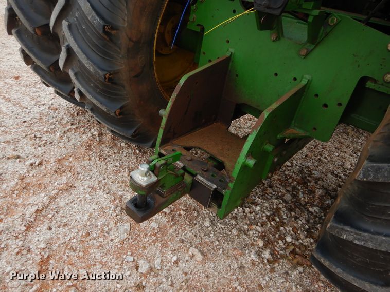 image for item GF9846 1990 John Deere 8760 4WD tractor